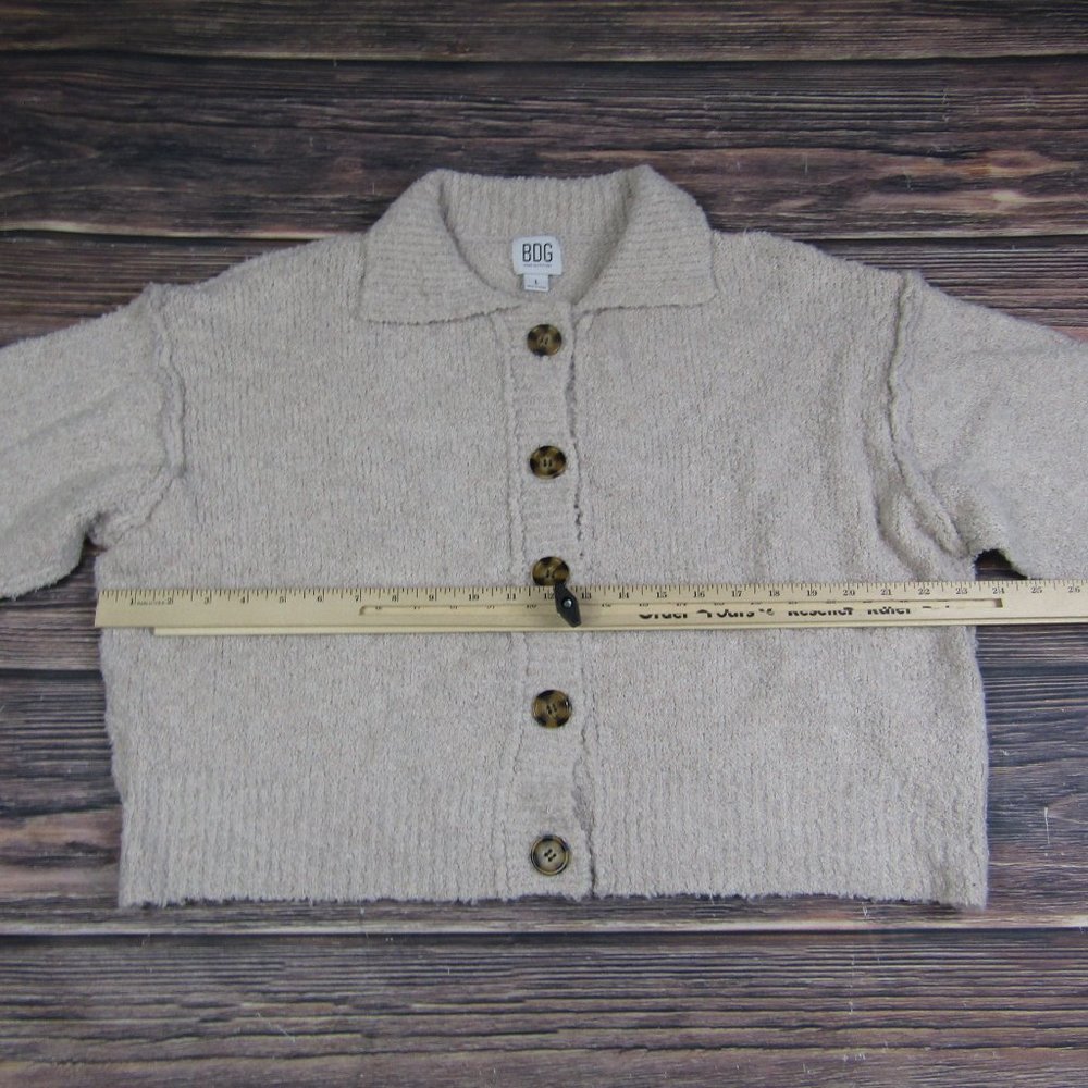 BDG UO Urban Outfitters NWT NEW Large Beige Button Up Collared Sweater - Picture 5 of 8